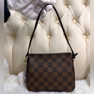 Authentic Louis Vuitton Damier Ebene Trousse Make Up Bag